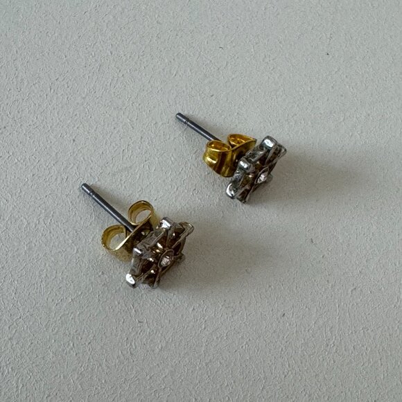 Vintage nautical stud earrings - helm with crystal - Picture 2 of 2